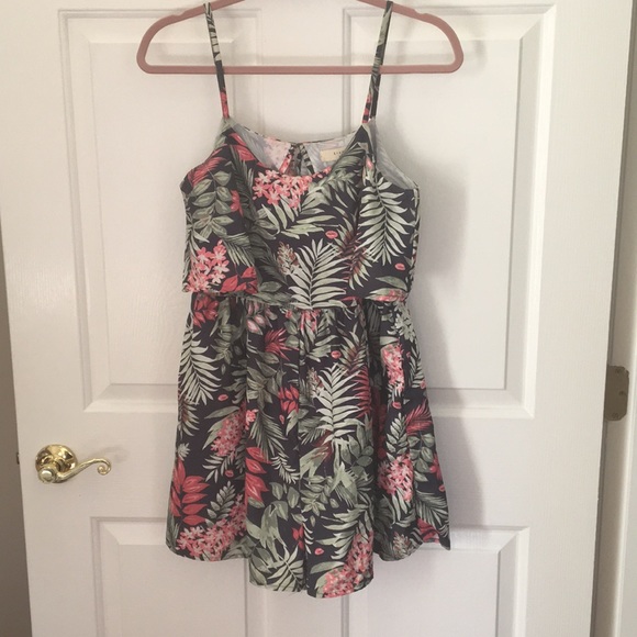 Floral print romper - Picture 1 of 5